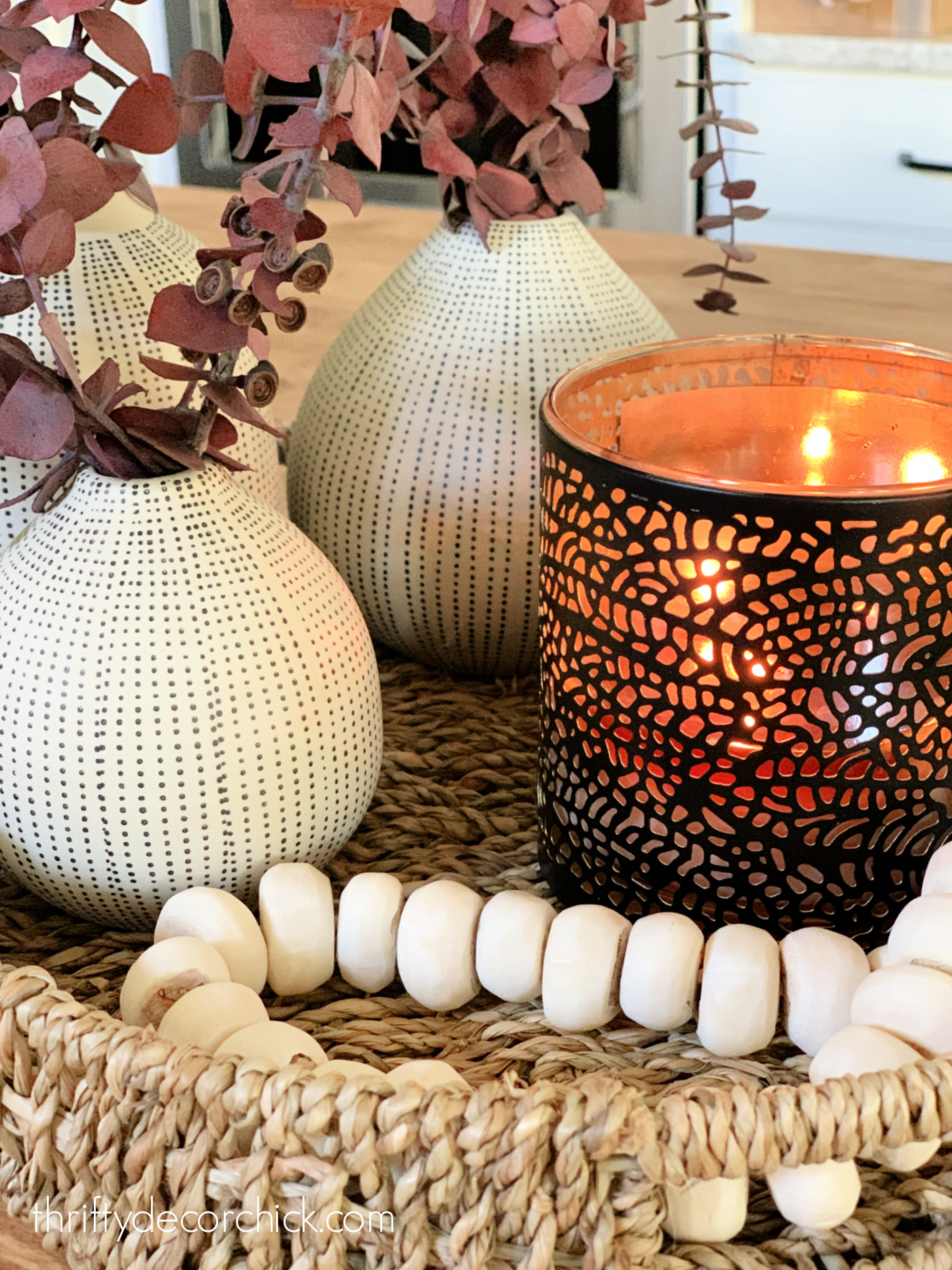 How to decorate for fall {without it screaming FALL} | Thrifty Decor Chick